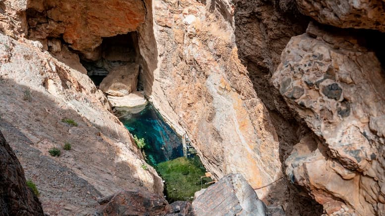 Дьявольская дыра в национальном парке Долина смерти